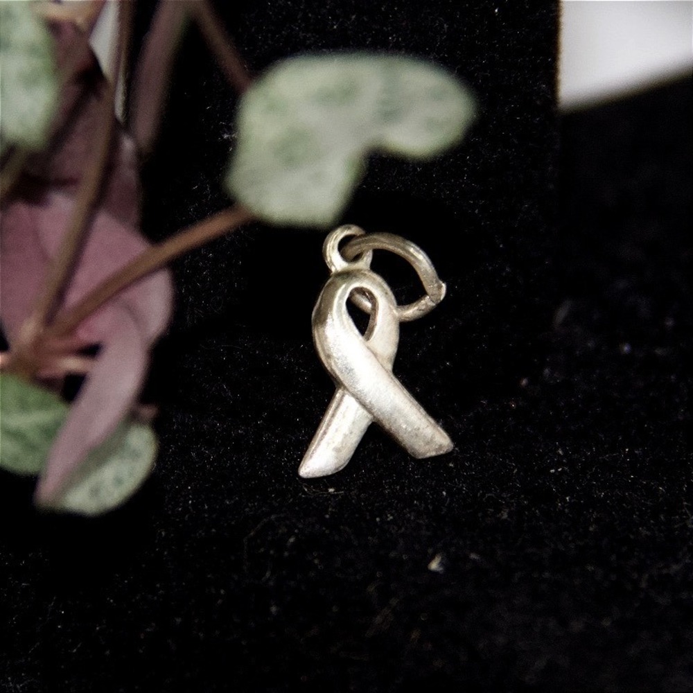 Sterling Silver Breast Cancer Awareness Ribbon Charm Pendant‎ 925 Hallmark - Picture 3 of 8